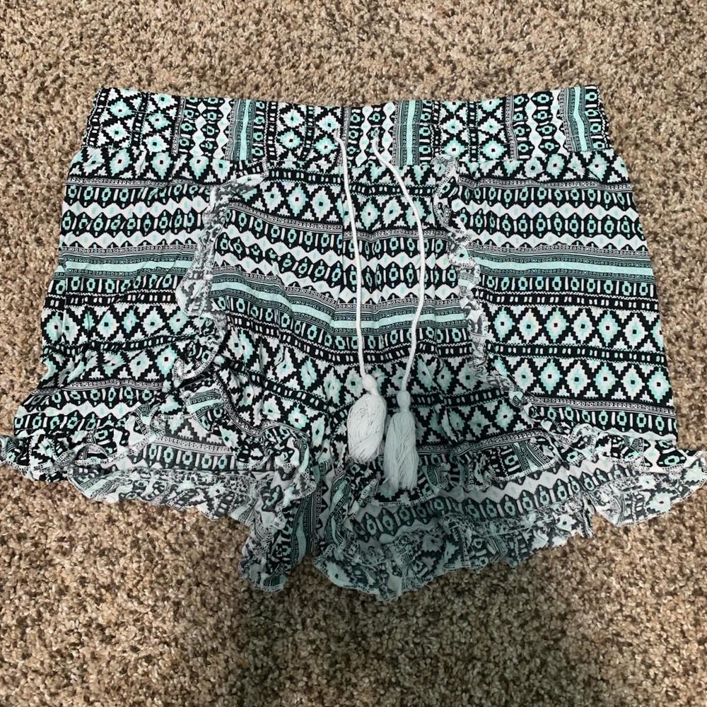 Pattern shorts